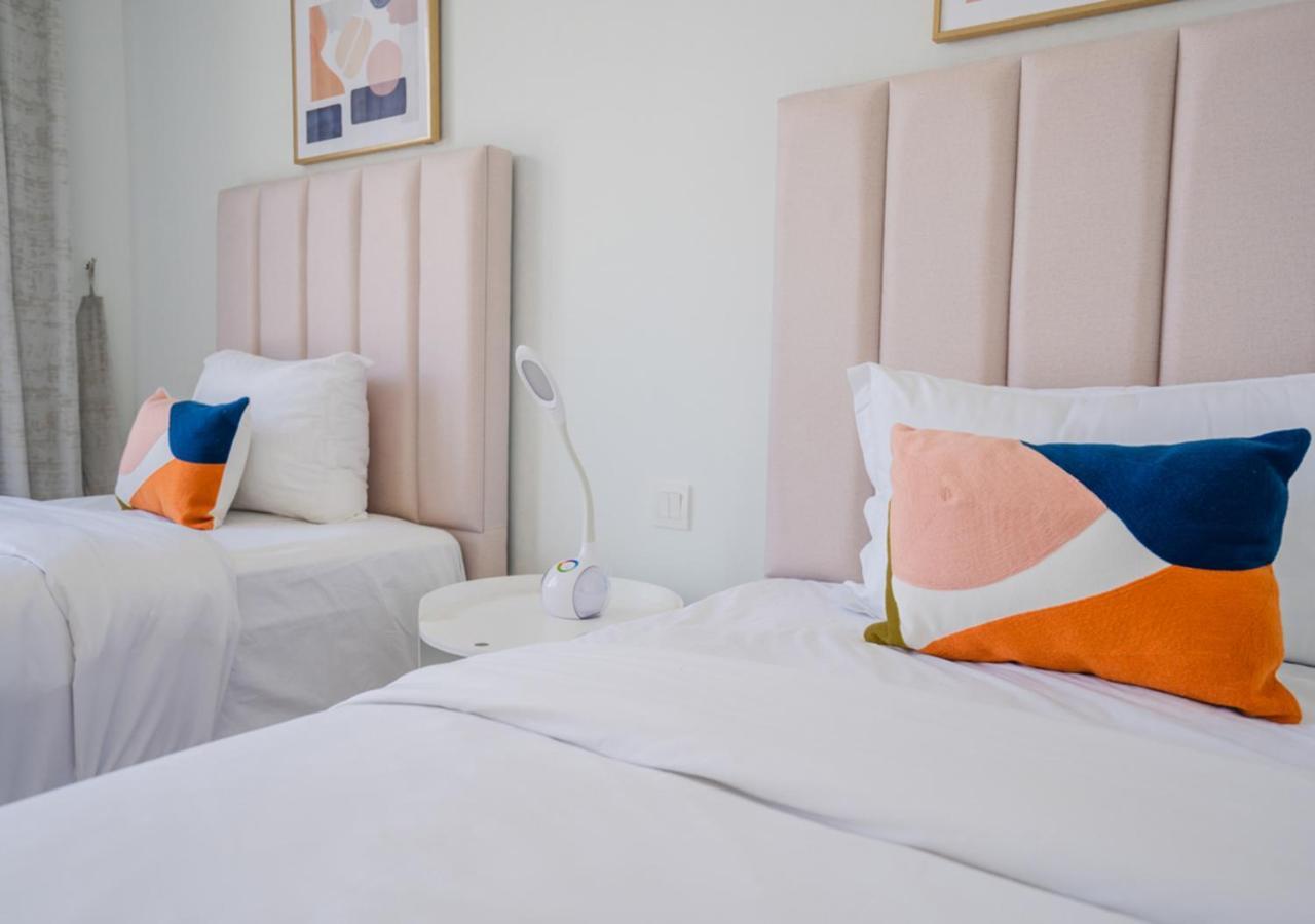 Nasma Luxury Stays - Bellevue Tower 1 Dubai Bagian luar foto