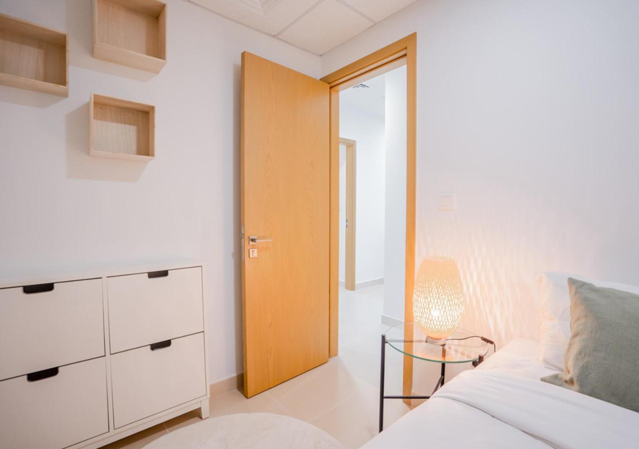 Nasma Luxury Stays - Bellevue Tower 1 Dubai Bagian luar foto