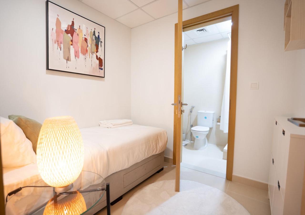 Nasma Luxury Stays - Bellevue Tower 1 Dubai Bagian luar foto