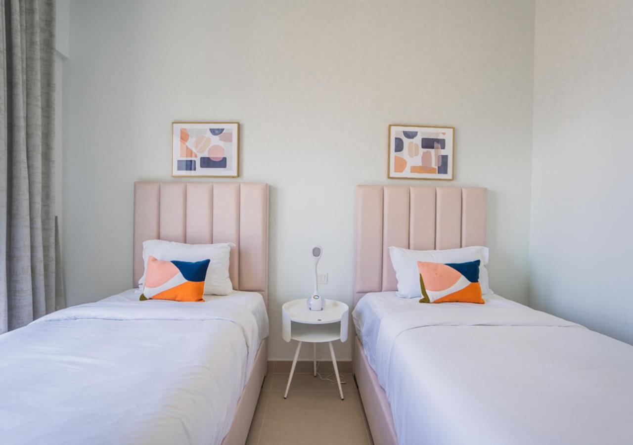 Nasma Luxury Stays - Bellevue Tower 1 Dubai Bagian luar foto