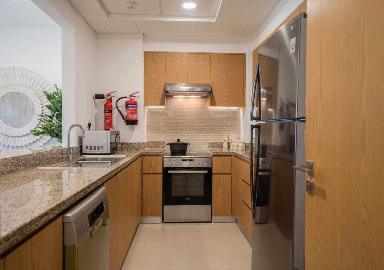 Nasma Luxury Stays - Bellevue Tower 1 Dubai Bagian luar foto
